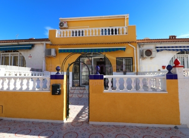 Maison de ville - A Vendre - Torrevieja - El Chaparral