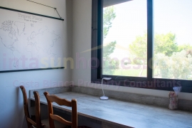 Reventa - Detached House / Villa - Dolores