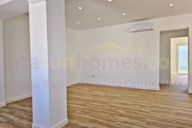 Reventa - Detached House / Villa - Torrevieja - La Siesta - El Salado -  Torreta