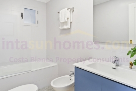 Reventa - Apartamento - Orihuela Costa - Campoamor