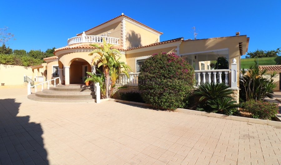 A Vendre - Detached House / Villa - La Marina - La Escuera