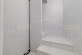 Reventa - Detached House / Villa - Orihuela Costa - Villamartin