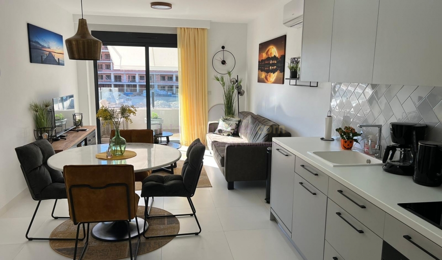Reventa - Apartment / flat - San Miguel de Salinas
