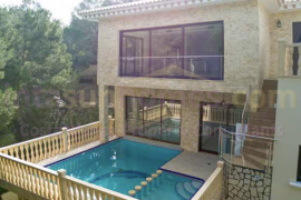 Resale - Detached House / Villa - Campoamor