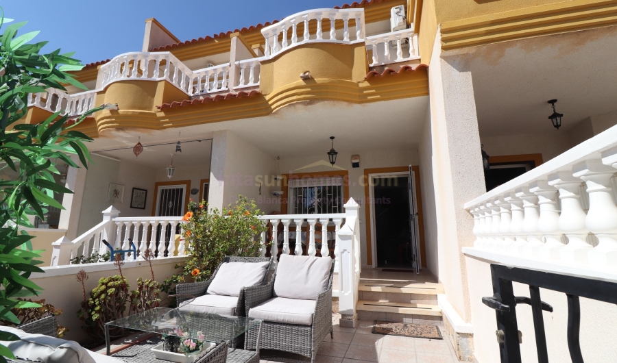 Reventa - Townhouse / Semi-detached - Ciudad Quesada - Doña Pepa