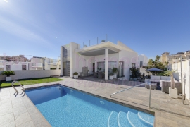 A Vendre - Detached House / Villa - Orihuela Costa - Villamartin