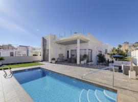 Detached House / Villa - Doorverkoop - Orihuela Costa - Villamartin