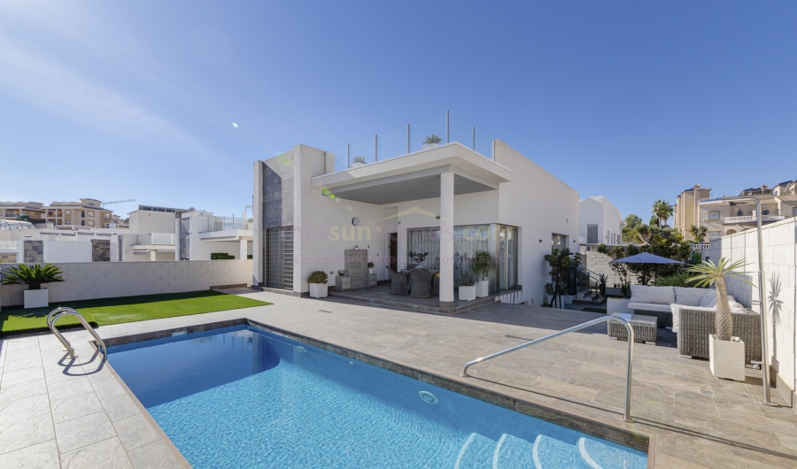 Resale - Detached House / Villa - Orihuela Costa - Villamartin