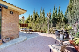 Resale - Detached House / Villa - San Juan de Alicante