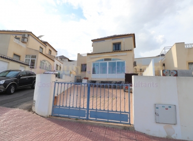 Detached House / Villa - Resale - Orihuela Costa - Los Balcones