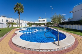 Resale - Townhouse / Semi-detached - Orihuela Costa - Villamartin