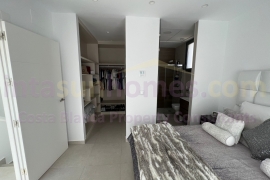 Reventa - House - Detached Villa - Los Montesinos - Los Montesinos - Urb. La Herrada