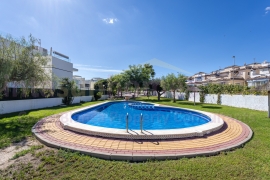 Resale - Townhouse / Semi-detached - Orihuela Costa - Villamartin