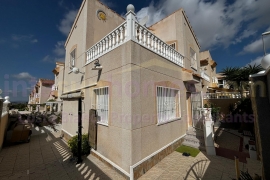 Resale - Detached House / Villa - Ciudad Quesada