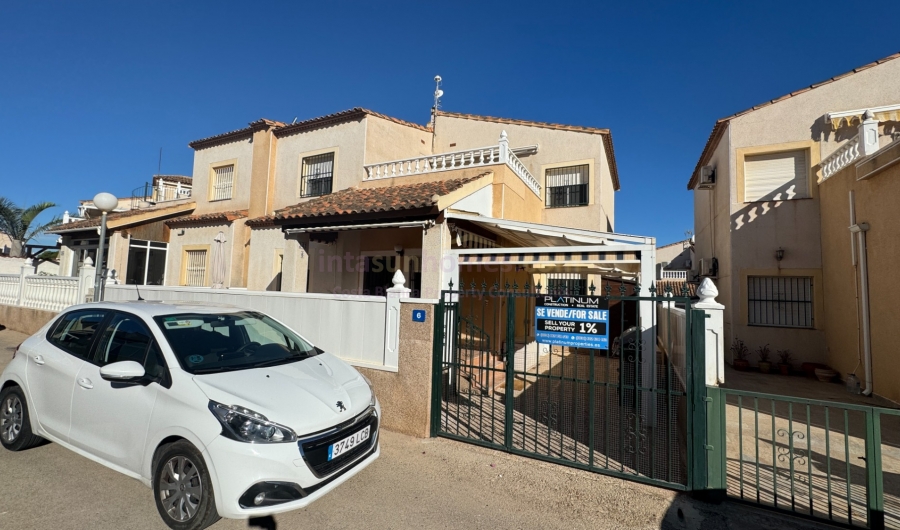 Reventa - Townhouse / Semi-detached - Algorfa - Montebello