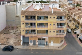 Doorverkoop - Apartment / flat - Los Montesinos