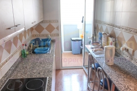 Resale - Apartment - Guardamar del Segura - El Eden