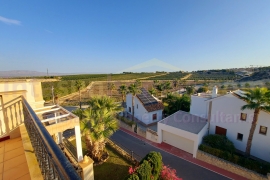 Doorverkoop - Townhouse / Semi-detached - Algorfa - La Finca Golf Resort