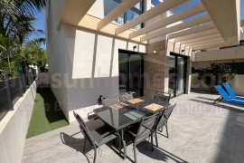 A Vendre - Detached House / Villa - Los Montesinos - La Herrada