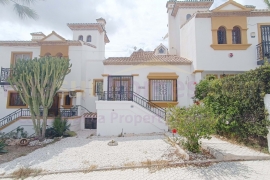 Doorverkoop - Townhouse / Semi-detached - Orihuela Costa - Villamartin