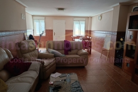 Resale - Apartment - Elche