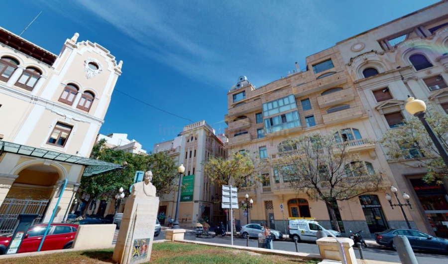 Doorverkoop - Appartement - Alicante