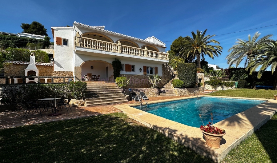 Doorverkoop - Detached House / Villa - Javea - Pinosol