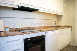 Resale - Apartment - Guardamar del Segura - Guardamar Playa