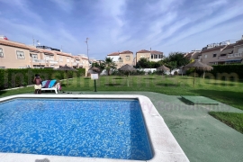 Resale - Apartment - Torrevieja - El limonar