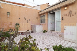 Resale - Bungalow - Guardamar del Segura - El Moncayo