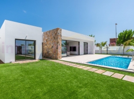 Detached House / Villa - Nieuwbouw - Los Alcazares - Serena Golf