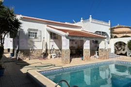 Reventa - Detached House / Villa - Ciudad Quesada