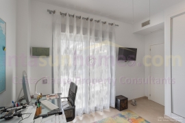 Reventa - Detached House / Villa - Orihuela - Vistabella Golf