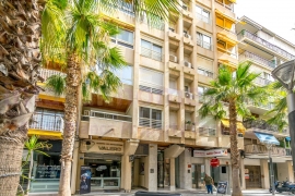 Resale - Apartment - Torrevieja - Centro