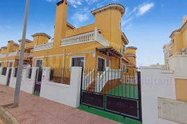 Reventa - Townhouse / Semi-detached - Ciudad Quesada - Lo Marabu