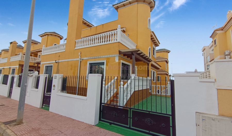 Doorverkoop - Townhouse / Semi-detached - Ciudad Quesada - Lo Marabu