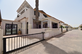 Doorverkoop - Townhouse / Semi-detached - Orihuela Costa - Playa Flamenca