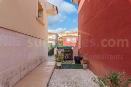 Resale - Detached House / Villa - La Nucía - La nucia