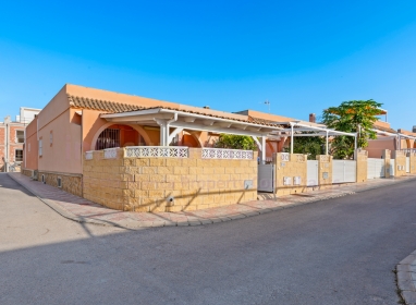 Townhouse / Semi-detached - Resale - Gran Alacant - Gran Alacant