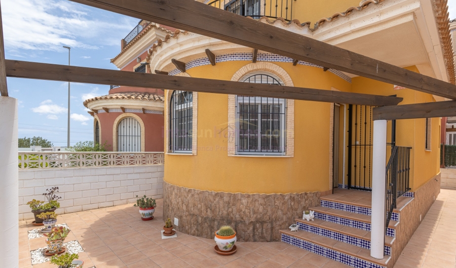 A Vendre - Detached House / Villa - Los Montesinos - Los Montesinos - Urb. La Herrada