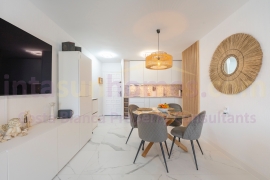 Resale - Apartment - Orihuela Costa - Playa Flamenca