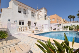 Reventa - Detached House / Villa - Orihuela Costa - Villamartin