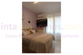 Resale - Townhouse / Semi-detached - Orihuela Costa - Villamartin