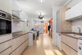 Resale - Townhouse / Semi-detached - Gran Alacant