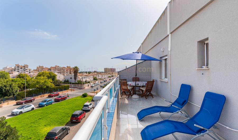 Doorverkoop - Appartement - Torrevieja - Torrevieja Alicante