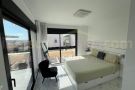 Resale - Detached House / Villa - Los Montesinos - La Herrada