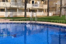 Doorverkoop - Townhouse / Semi-detached - Orihuela-Costa - Lomas de Cabo Roig