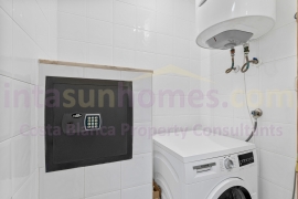 Resale - Apartment - Guardamar del Segura