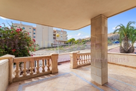 Resale - Apartment - Guardamar del Segura