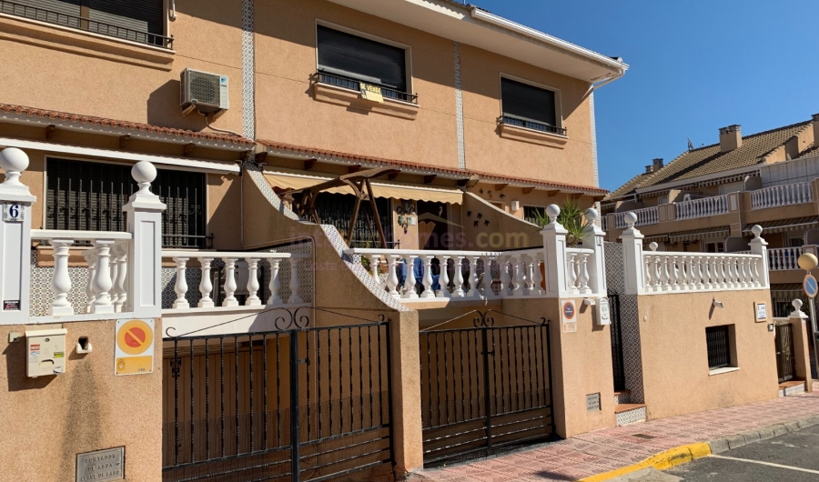 Resale - Townhouse / Semi-detached - Guardamar del Segura - Guardamar Playa